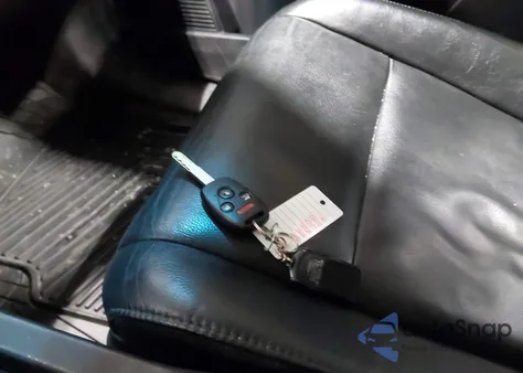 2013 Honda Pilot Ex-L z USA, uszkodzony, nr VIN 5FNYF4H55DB026853